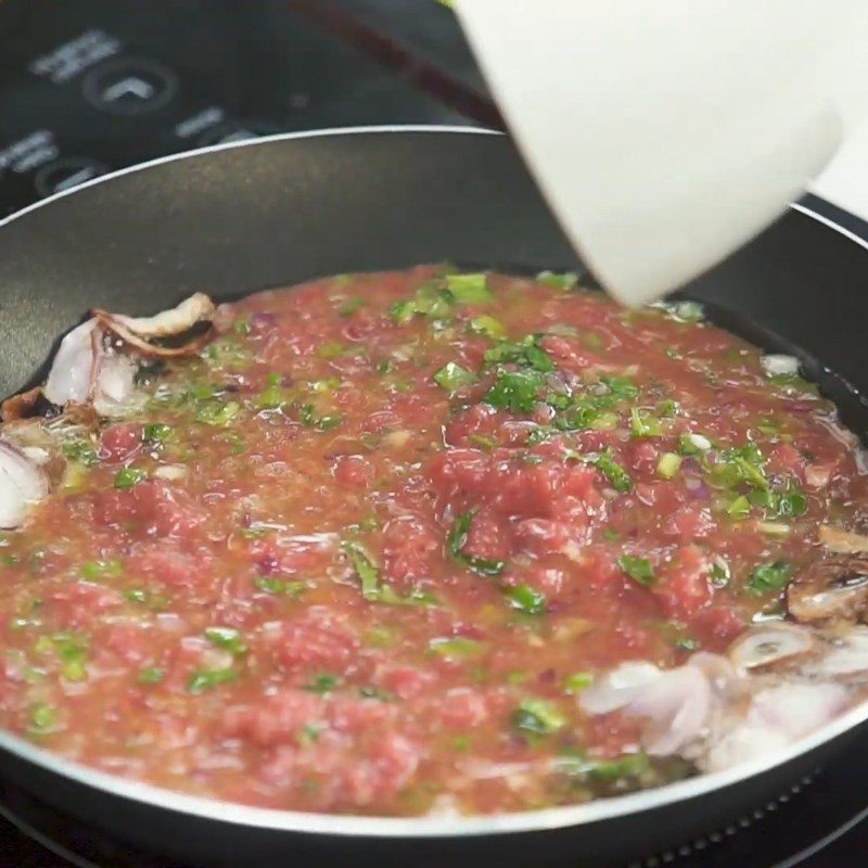 Step 3 Frying Eggs Fried Beef Eggs