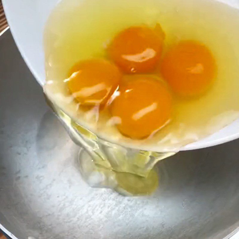 Step 2 Fry the eggs with fish sauce Fried Egg with Fish Sauce