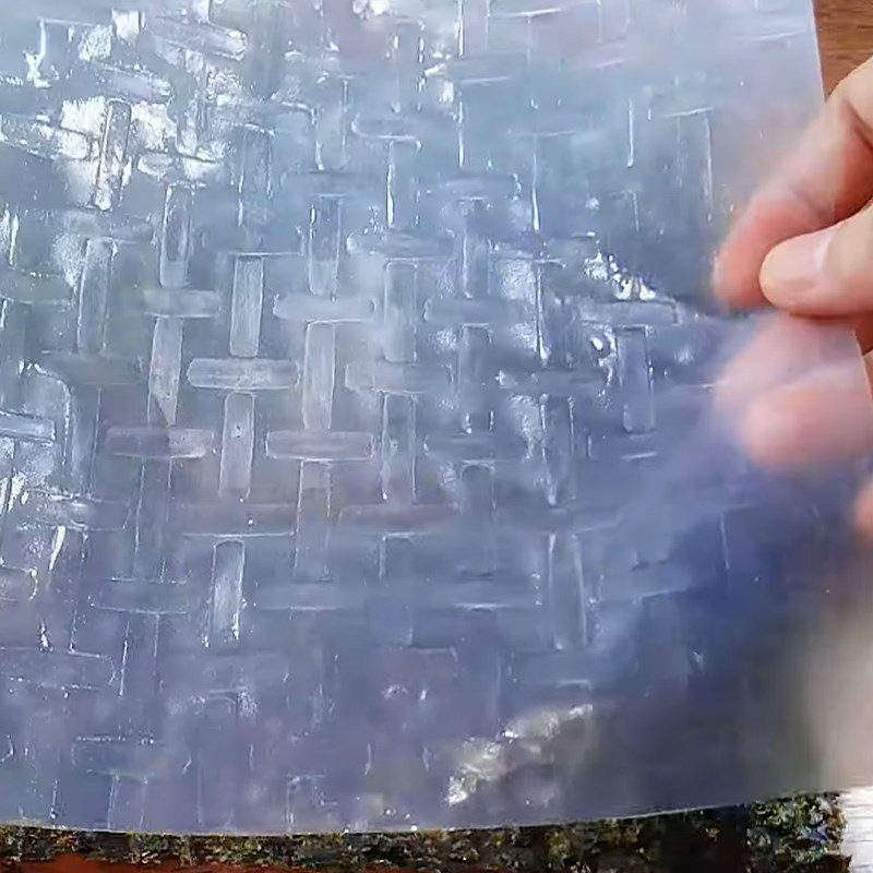 Step 1 Prepare the seaweed rice paper Fried Seaweed Rice Paper