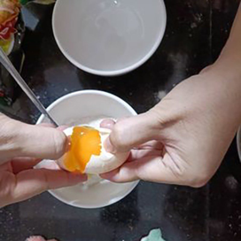 Step 2 Prepare the batter Fried cheese lychee