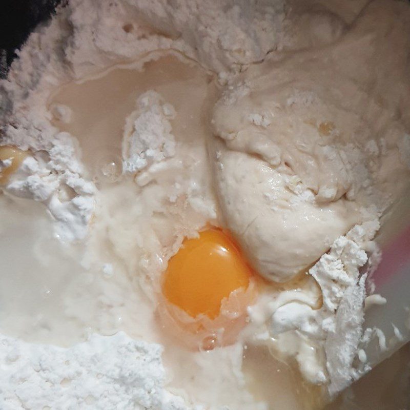 Step 2 Prepare the bread dough Bread baked in an oven (recipe shared by a user)