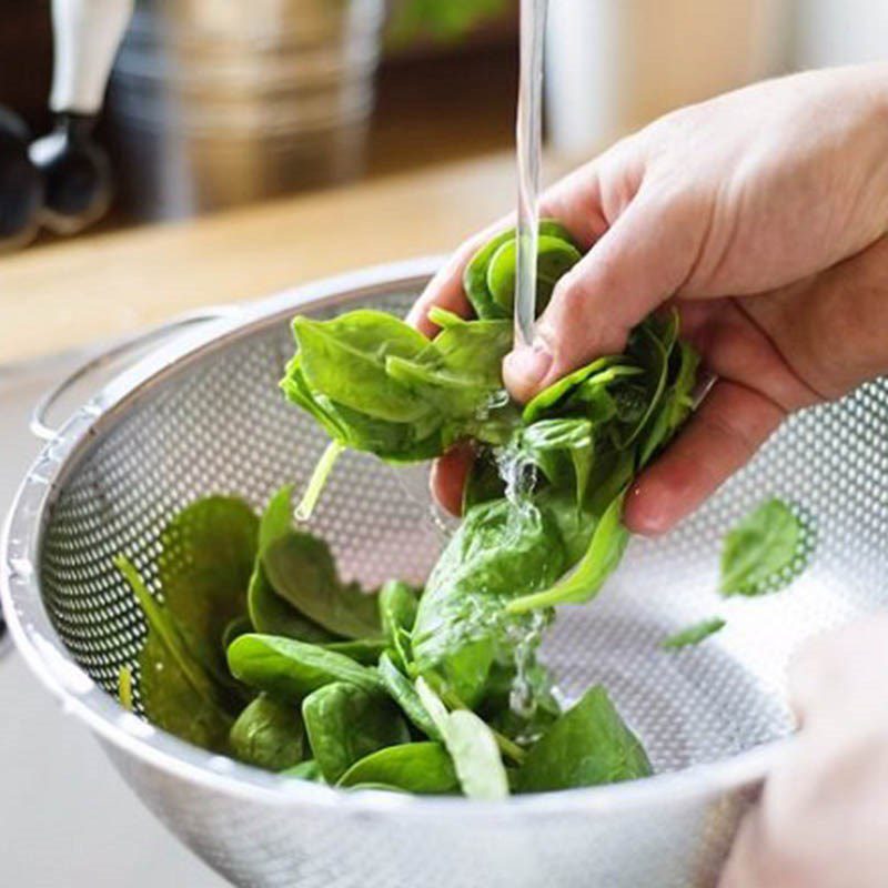 Step 1 Prepare the ingredients for Cherry Avocado Banana Spinach Smoothie