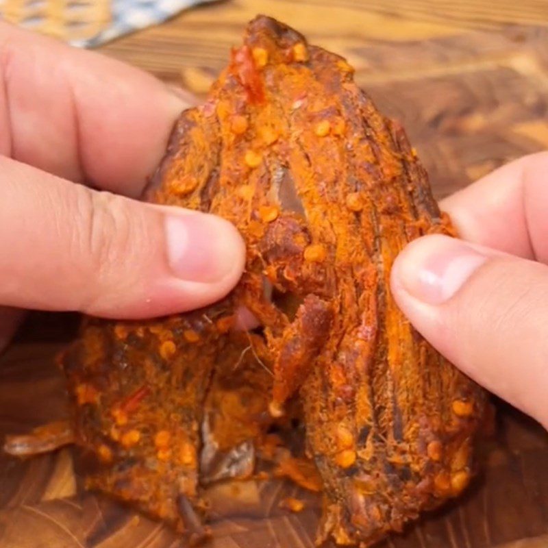 Step 1 Prepare the ingredients for Young Green Mango Salad with Dried Beef (Recipe shared from Tiktok Cooking with TasteVN)