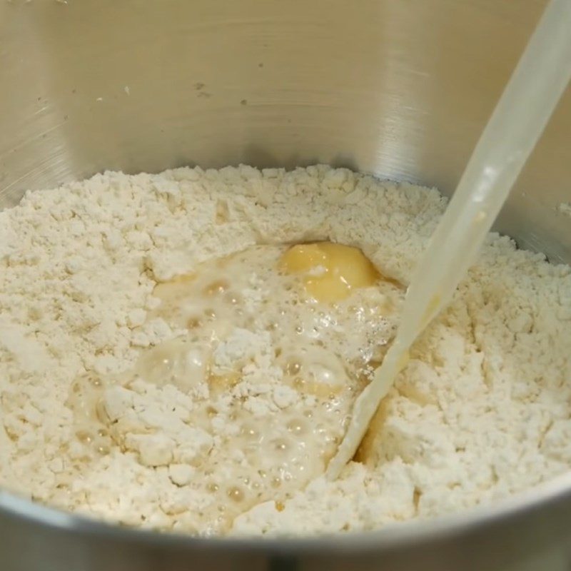 Step 1 Prepare the Dough for Bread Using an Oven