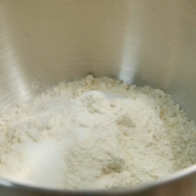Step 1 Prepare the Dough for Bread Using an Oven