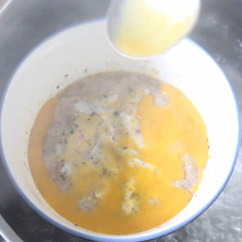 Step 2 Steaming shrimp paste Shrimp paste steamed with eggs basic