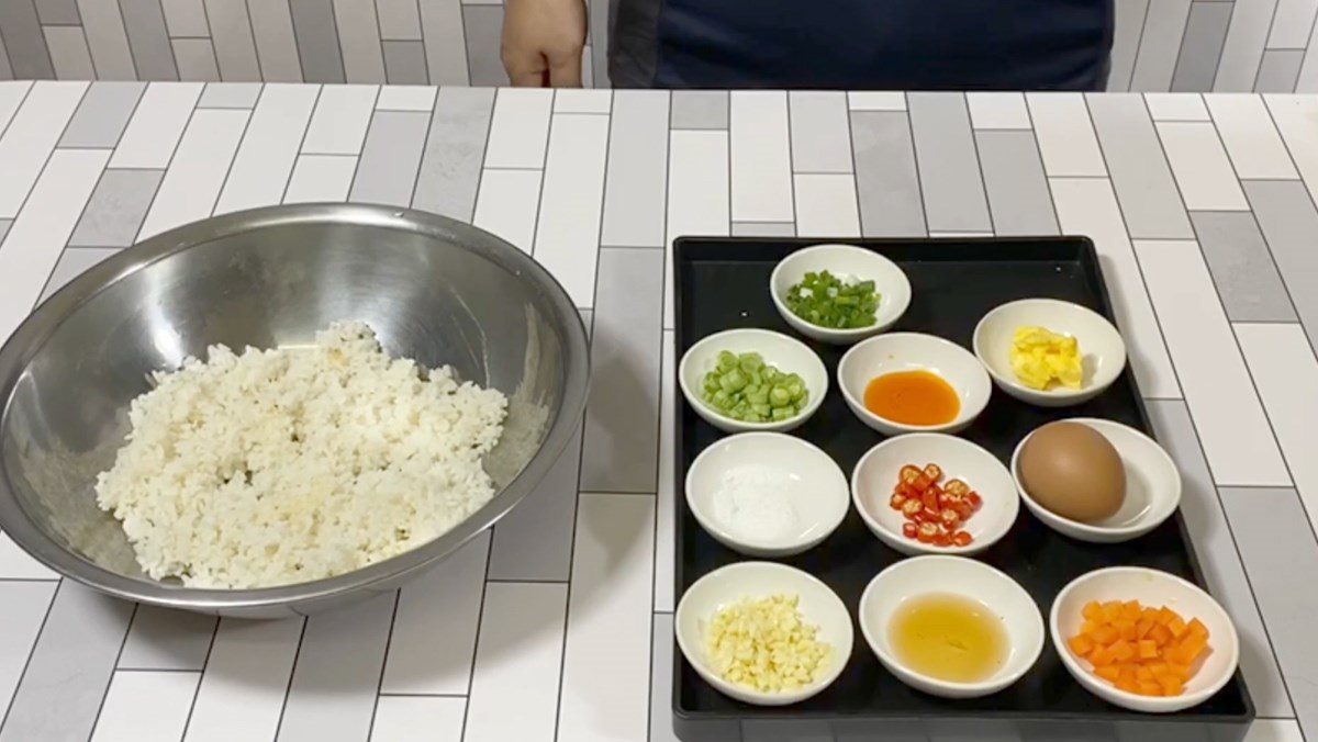 Ingredients for garlic butter fried rice