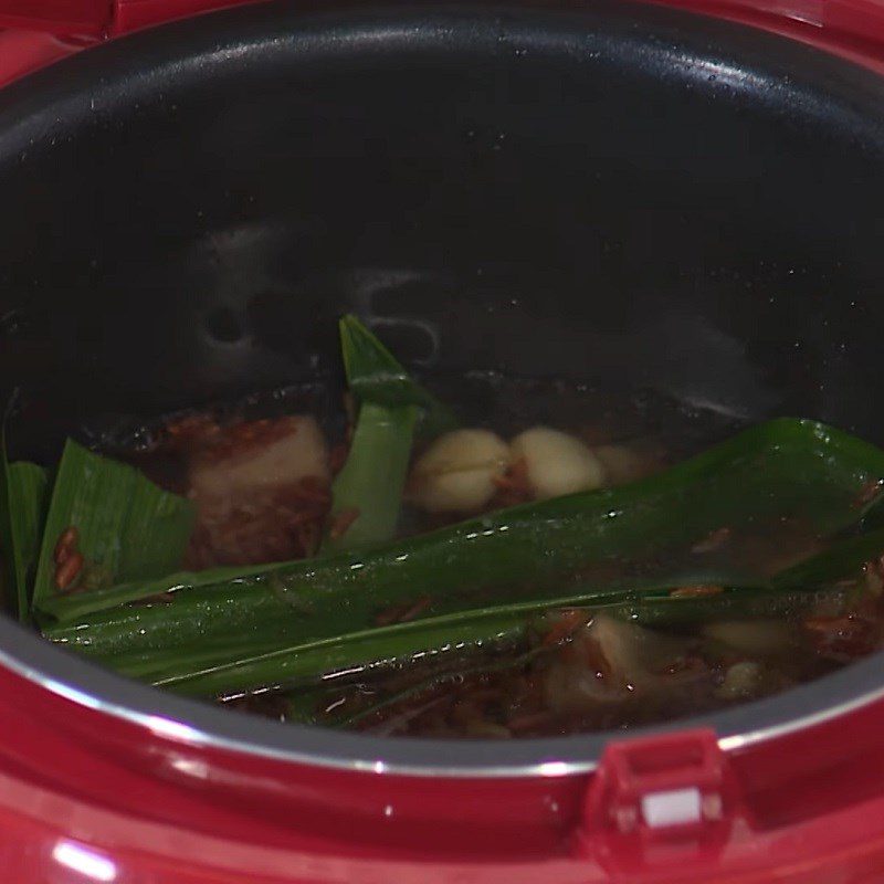 Step 4 Cooking rice Brown rice with lotus seeds