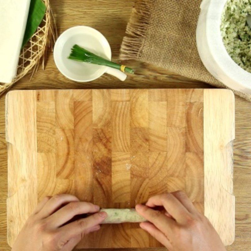 Step 2 Wrap the rice paper for Corn Spring Rolls