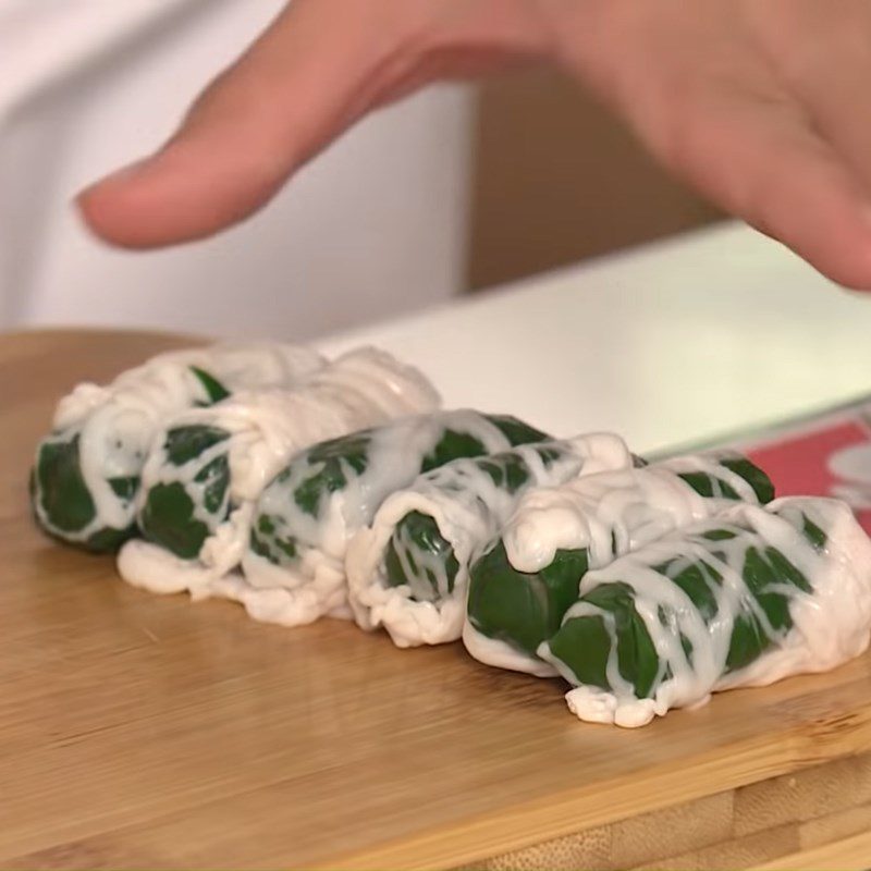 Step 4 Shaping roll Frog wrapped in wild betel leaves