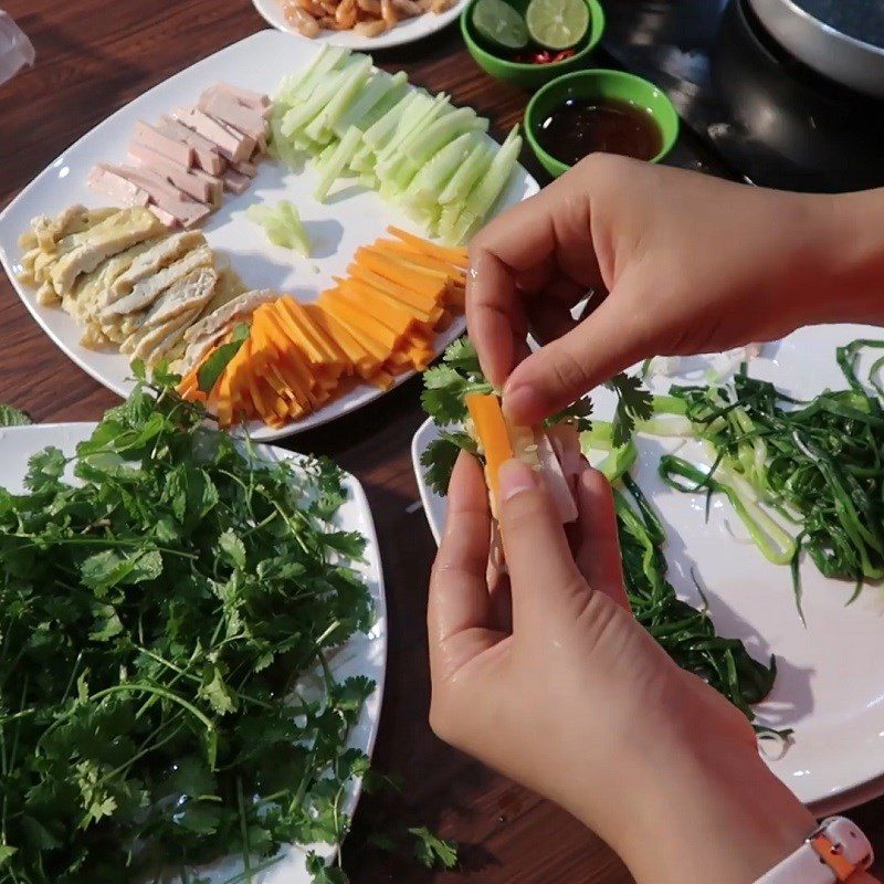 Step 5 Wrap the shrimp and ingredients Shrimp wrapped in scallions