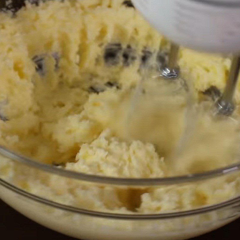 Step 1 Beat Butter and Eggs for Swirl Cookies