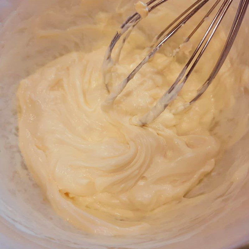 Step 1 Beat the egg yolk mixture for Japanese Cheesecake