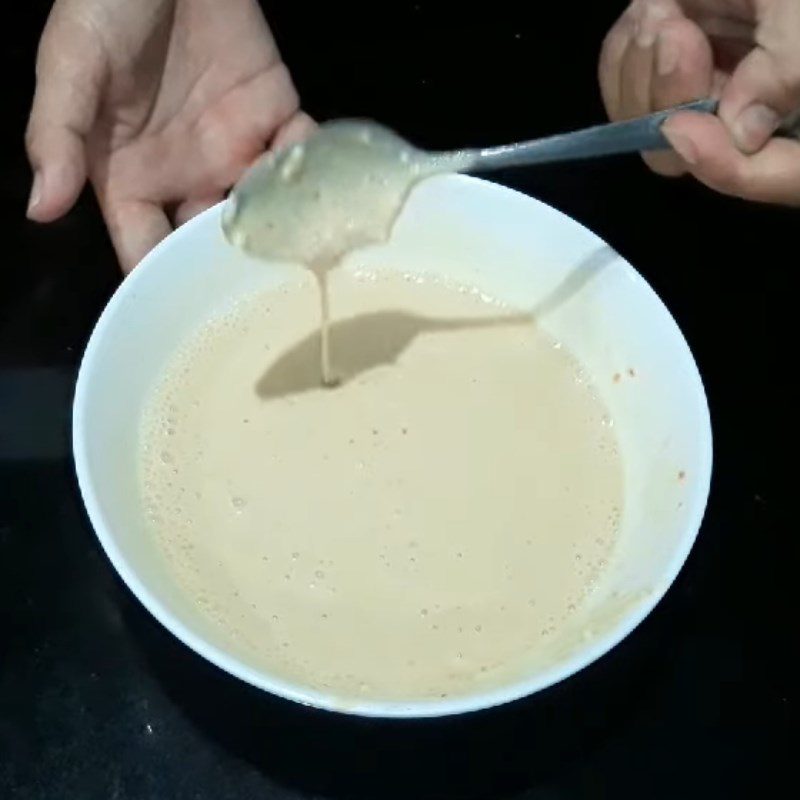 Step 1 Mix the chao and condensed milk for Chao Sa Te Sauce