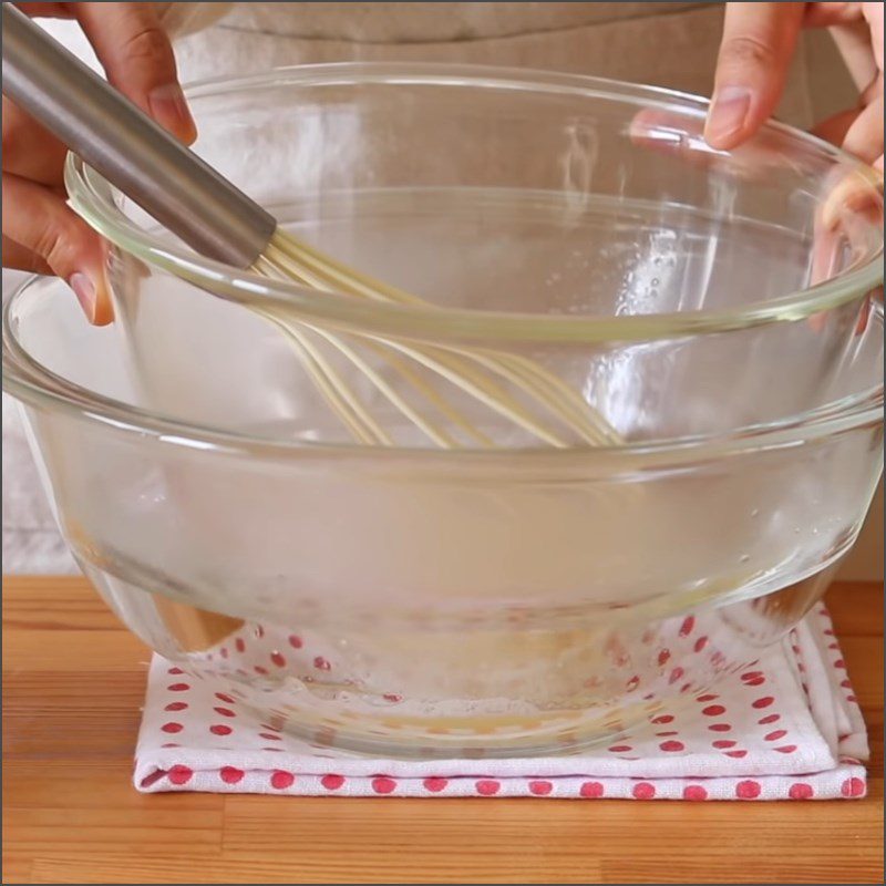 Step 1 Whipping Swiss meringue snowman