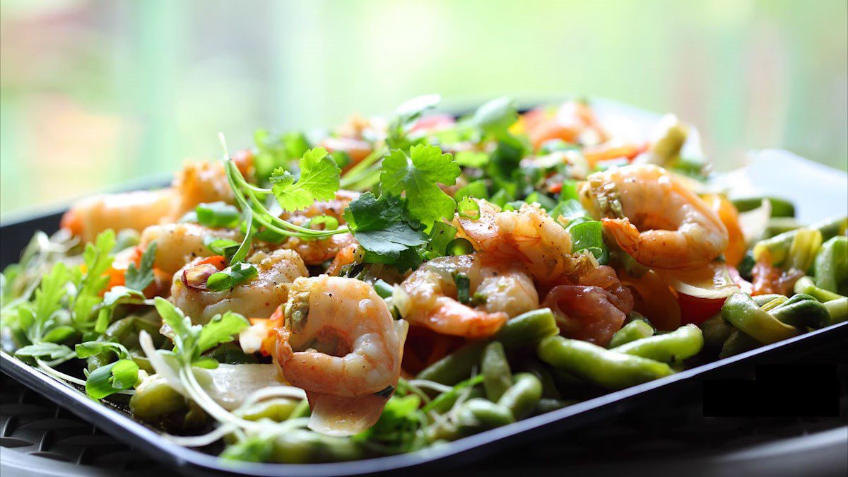 Stir-fried long beans with fresh shrimp