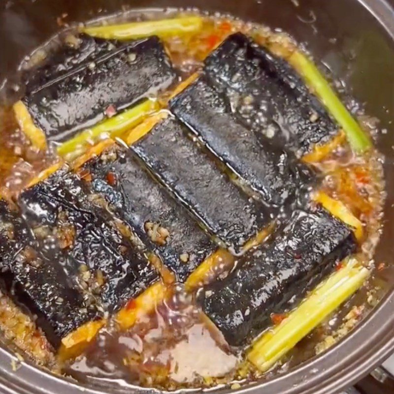 Step 4 Braised Tofu with Ginger and Lemongrass Braised Tofu with Ginger and Lemongrass