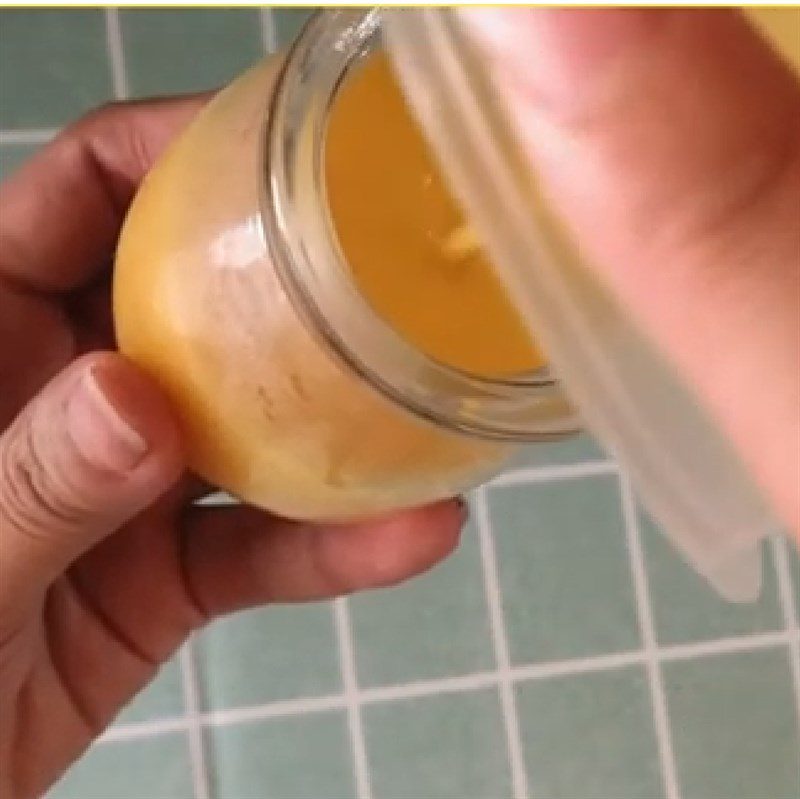 Step 4 Pouring the mold Mango Pudding