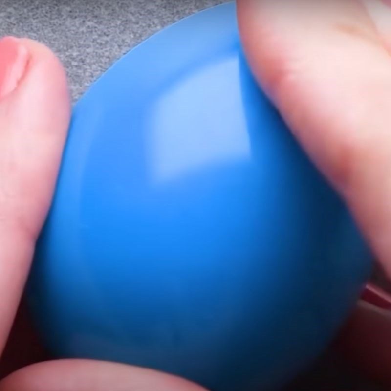 Step 2 Pouring into molds Chocolate Egg Decoration with Cream Filling