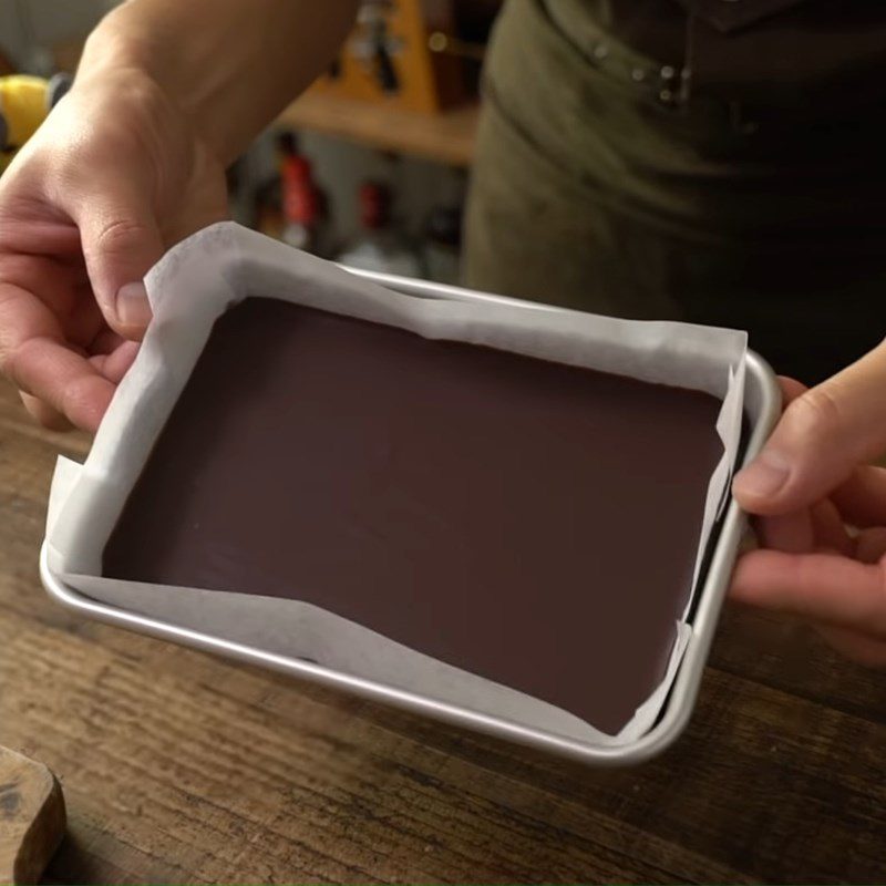 Step 3 Pour into the mold Chocolate castella pancake