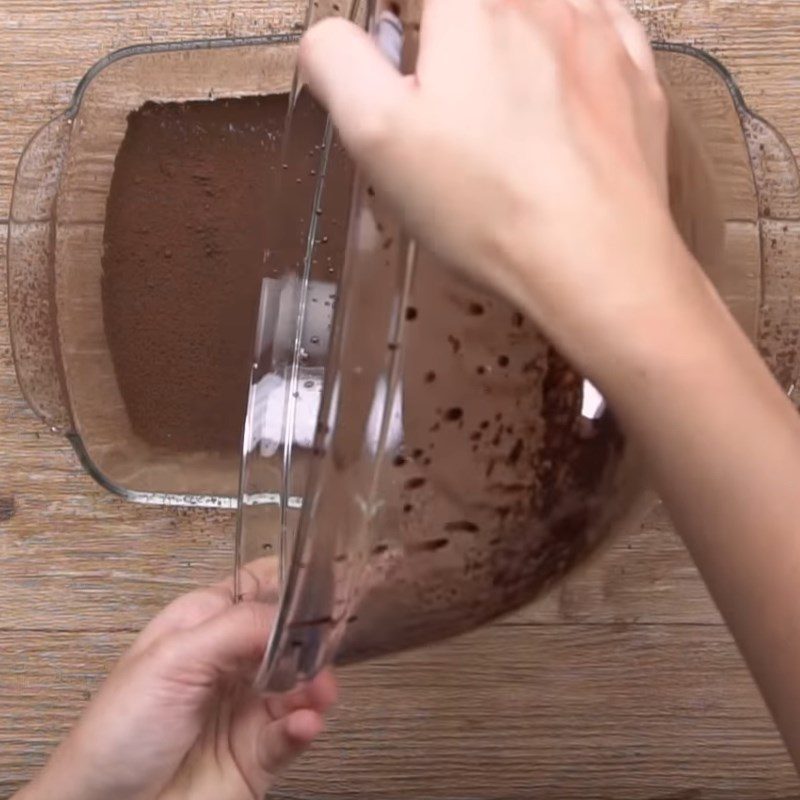 Step 3 Pour the candy into molds and set the Marshmallow Candy