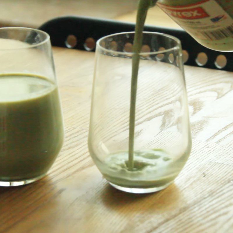 Step 4 Pouring the pudding mold Matcha cheese pudding