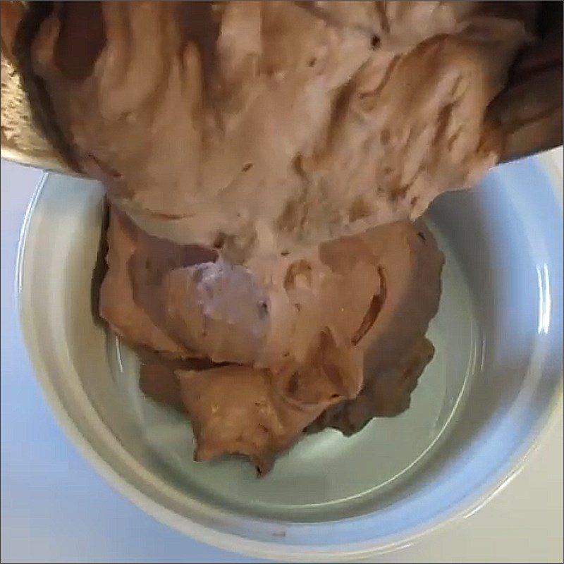 Step 4 Pouring into molds and freezing Almond chocolate ice cream from cocoa powder