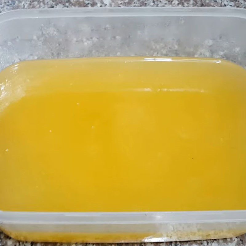 Step 4 Pour into molds and freeze the pineapple jelly Pineapple jelly