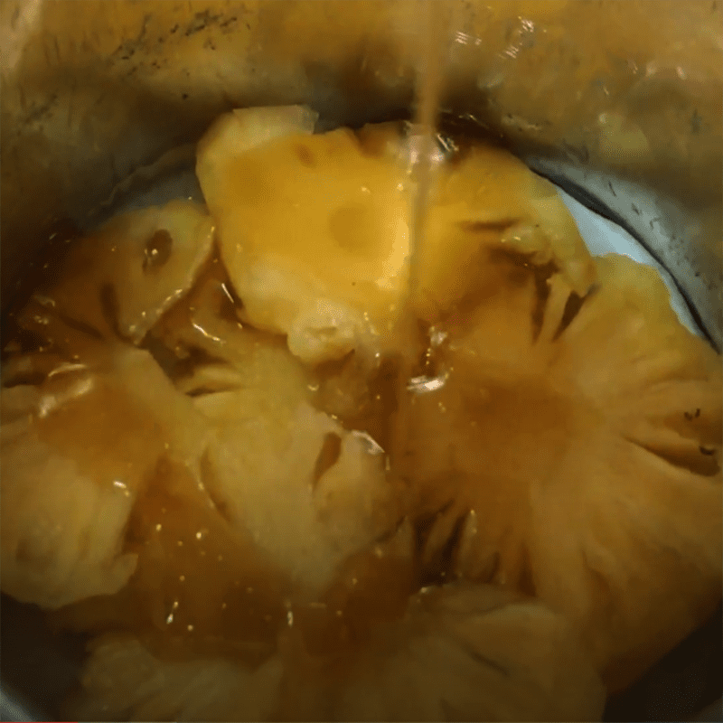 Step 6 Pour into the mold and bake the cake Pineapple sponge cake