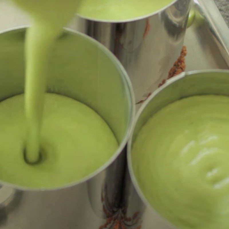 Step 4 Molding and Decoration Matcha Tiramisu Ice Cream