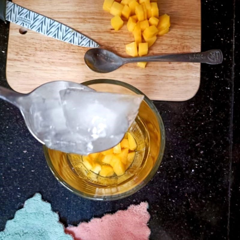 Step 2 Pour in fresh milk Fresh milk mango salad