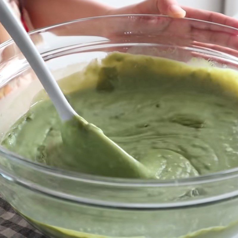 Step 3 Heat the pudding mixture in the microwave for matcha pudding without gelatin