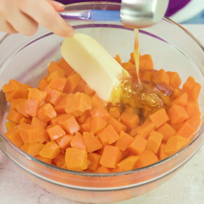 Step 2 Mash the potatoes Sweet potato mashed with cinnamon and honey