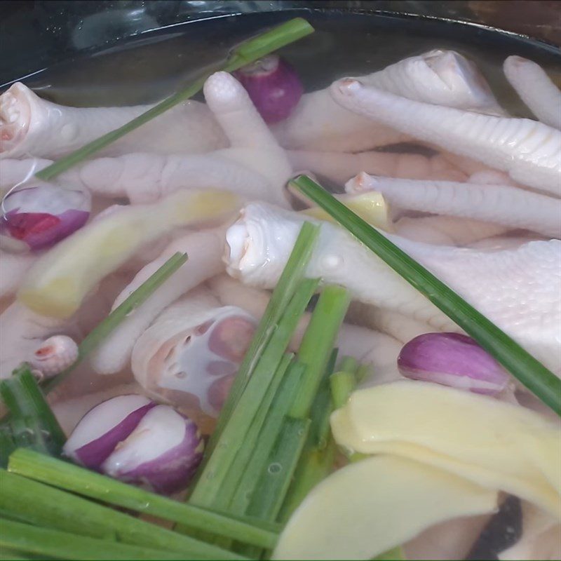 Step 2 Boil the Chicken Feet for Crispy Fried Chicken Feet with Salt and Chili