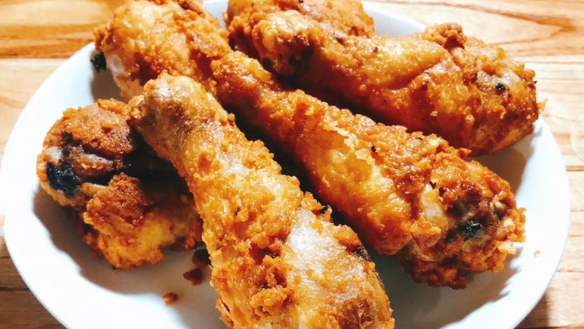 Fried Chicken with Salt and Chili Flour