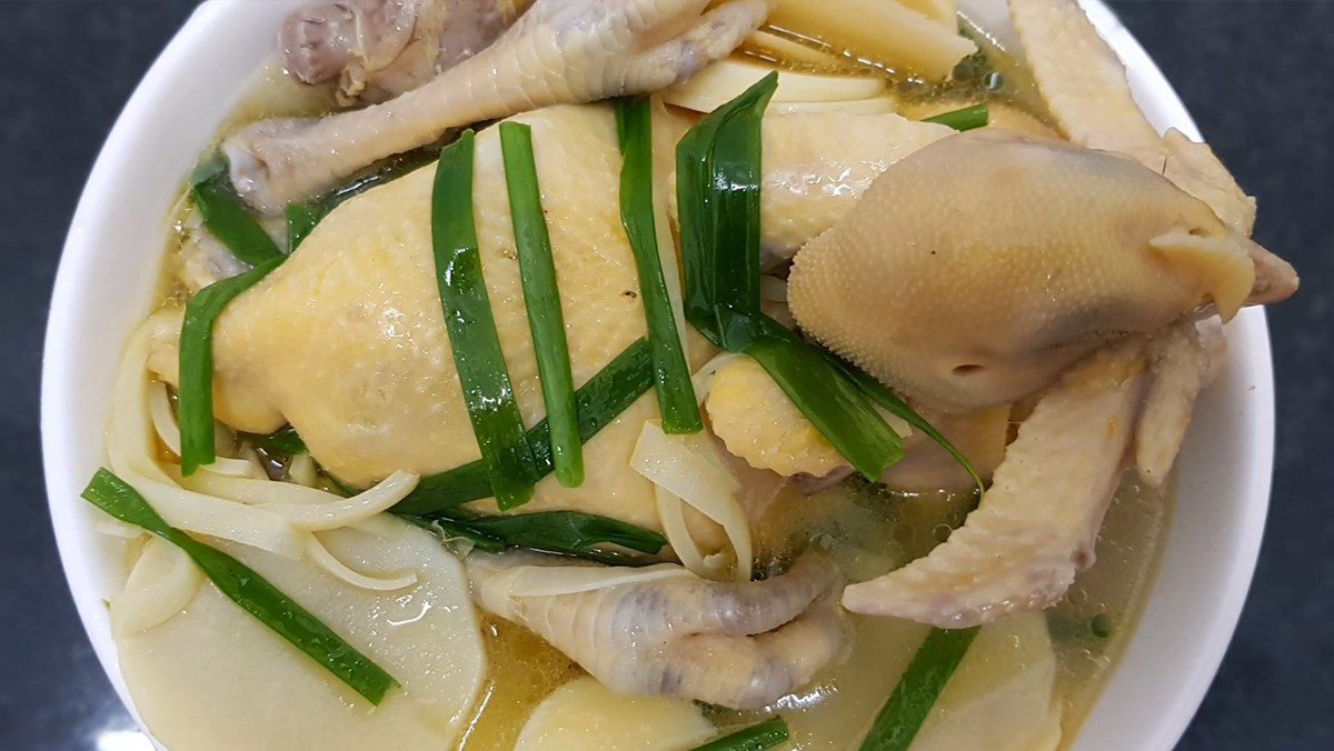 Bamboo Shoot Chicken