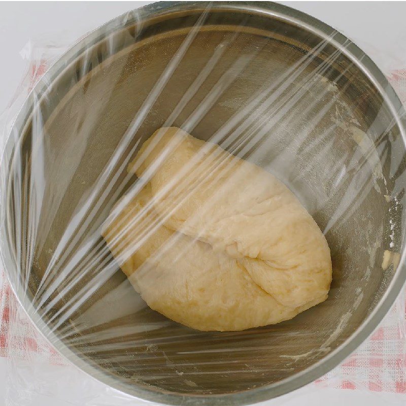 Step 3 Folding the dough and letting it rise Soft butter flower bread without kneading