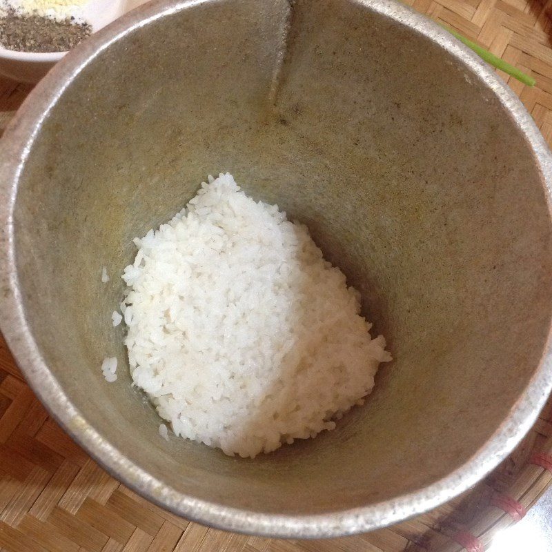 Step 1 Pounding leftover rice Fried Rice with Pork Floss from leftover rice