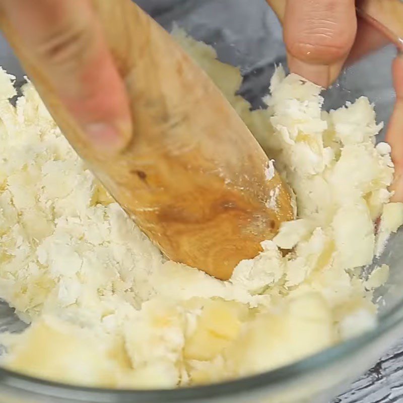 Step 2 Mash cassava Fried cassava cake with coconut