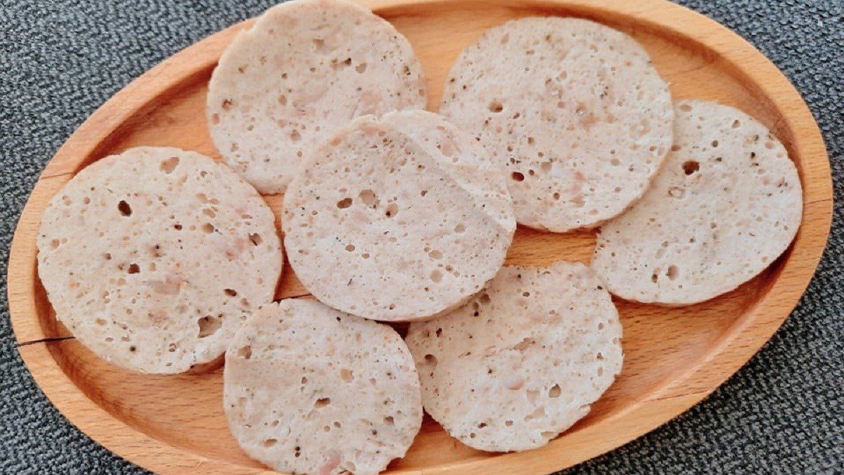 Chicken sausage (boiled chicken sausage) using a blender