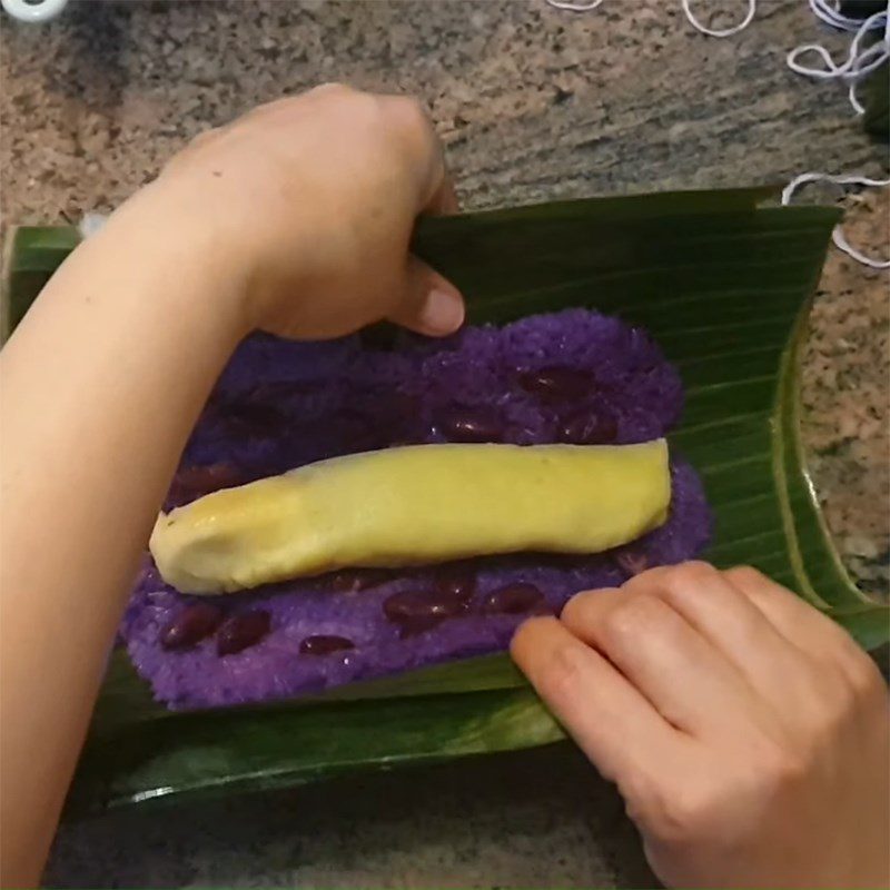 Step 4 Wrap the cake Vegan bánh tét with bean filling