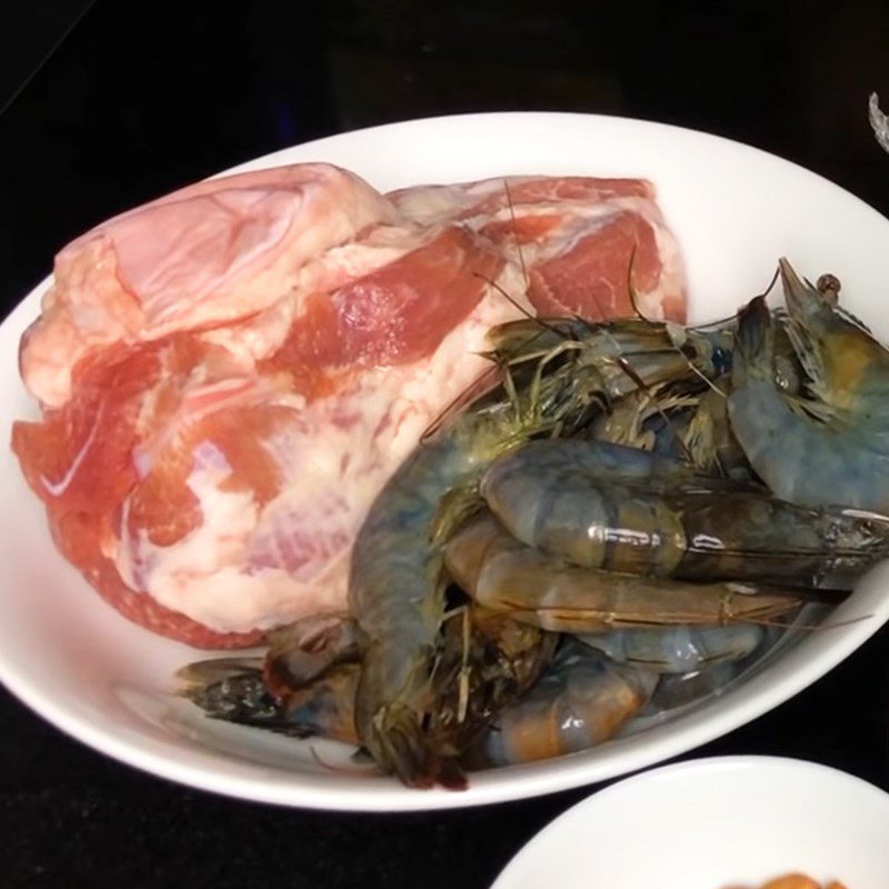 Step 2 Prepare the other ingredients for Grapefruit Salad with Shrimp and Pork