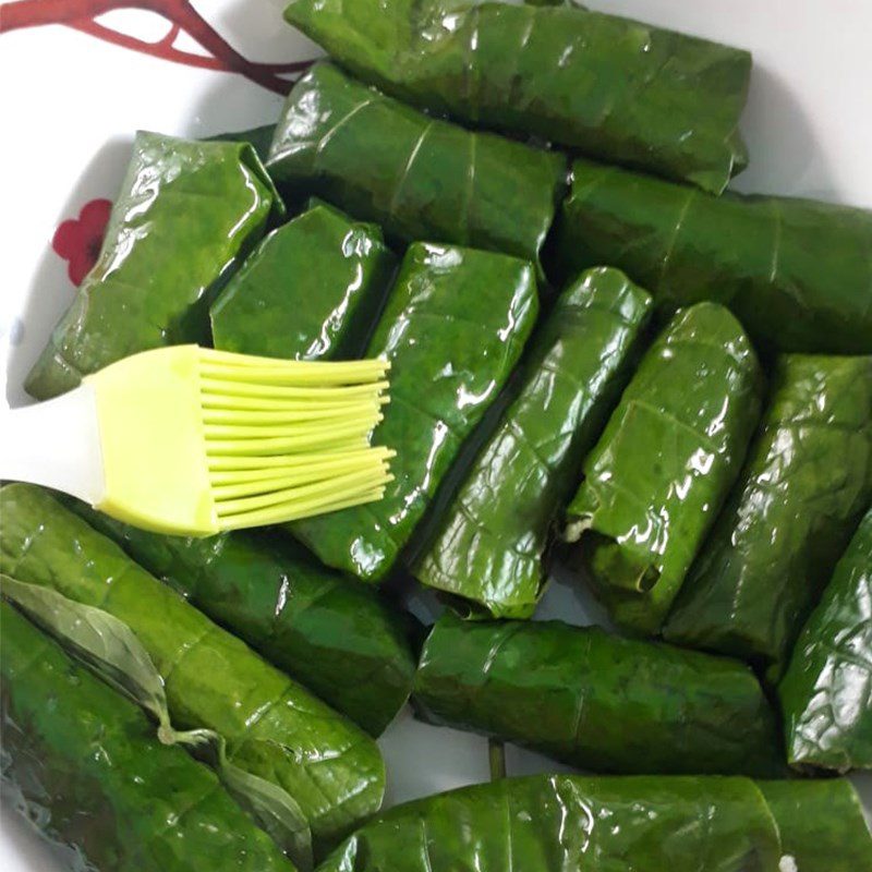 Step 2 Wrapping the betel leaves Betel leaf rolls using an air fryer