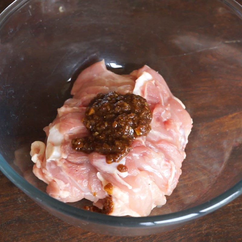 Step 3 Marinating the chicken for Grilled Chicken Spring Rolls