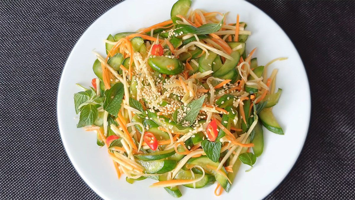 Vegetarian Green Mango Cucumber Salad