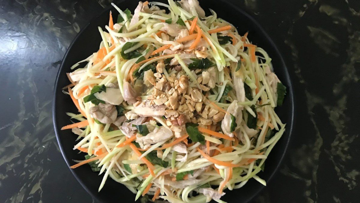 Green Mango Chicken Salad (recipe shared by users)