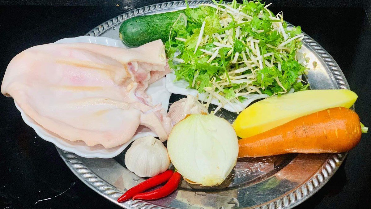 Ingredients for the dish pork ear salad with onion