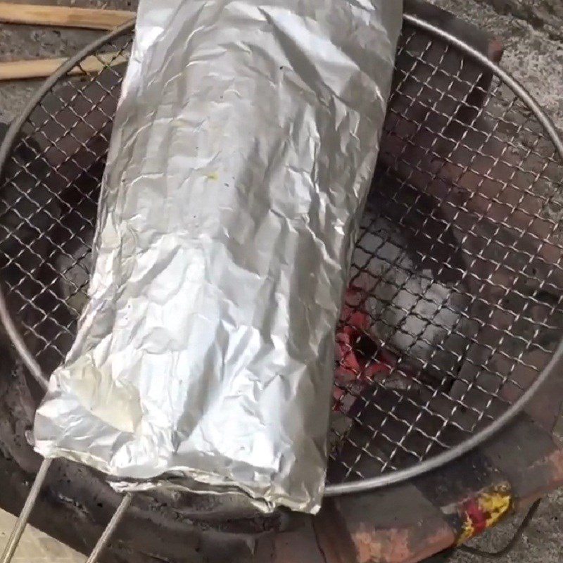 Step 3 Wrap and grill fish Grilled carp in foil