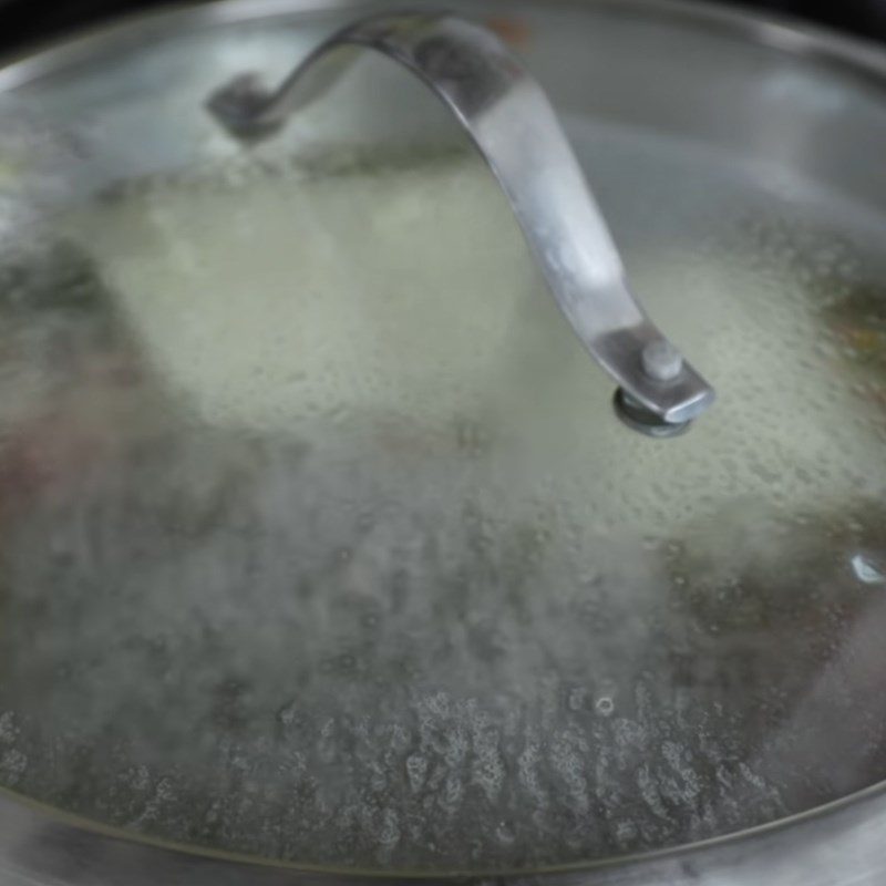 Step 2 Simmer the oxtail with radish Korean oxtail soup