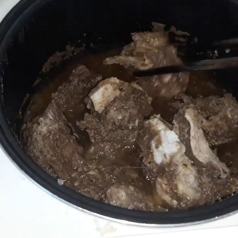 Step 3 Braise the beef ribs Braised ribs with soy sauce